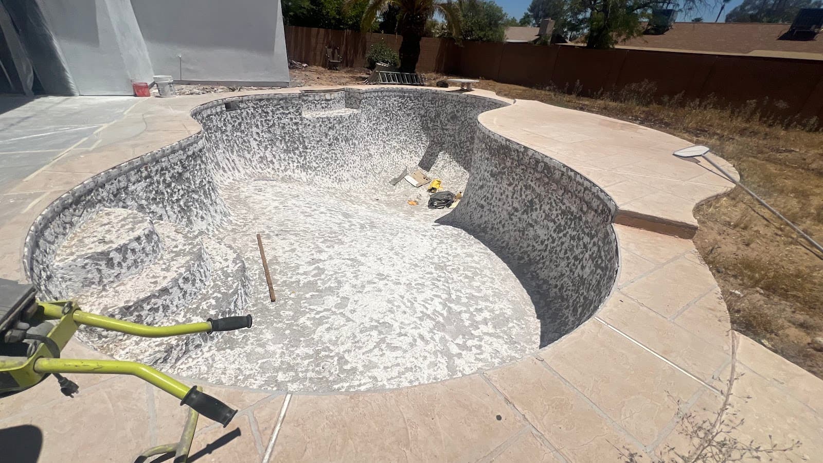Weekly Pool Cleaning photo 4
